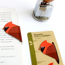 Load image into Gallery viewer, Parrot/ Birds Magnet Bookmark with Ballpen
