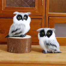 Load image into Gallery viewer, Christmas Owl decoration
