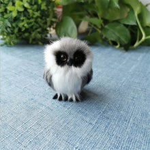 Load image into Gallery viewer, Christmas Owl decoration
